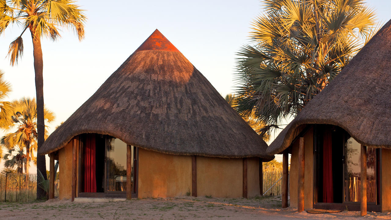 Omupumba Ongula Village Homestead Lodge מראה חיצוני תמונה